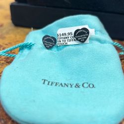 Tiffany & Co Return To Tiffany Heart Studs 