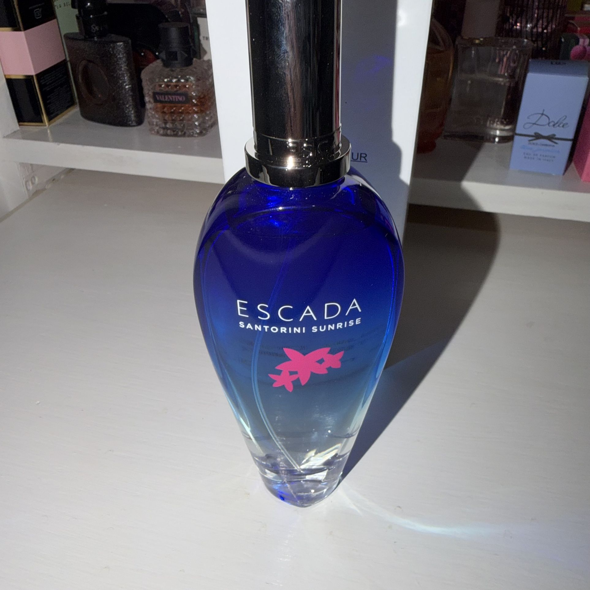 Women’s Toilette Escada