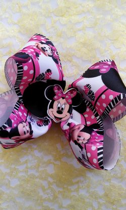 Minnie mouse bow