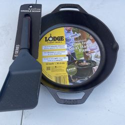 Lodge Cast Iron Seasoned 12" Dual Handle Pan-Savor