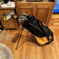 Wilson Ultra Golf Club Set With Bag 