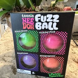 Needoh Fuzz Ball 4 Pack