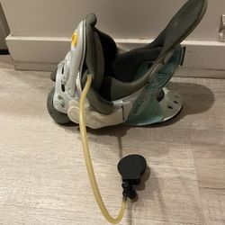 Cervical Neck Brace with Air Pump – Adjustable Traction Support