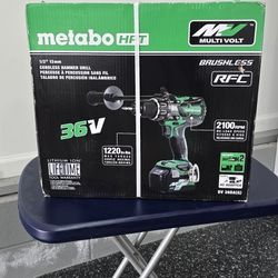 Metabo Cordless Hammer Drill with Batteries 