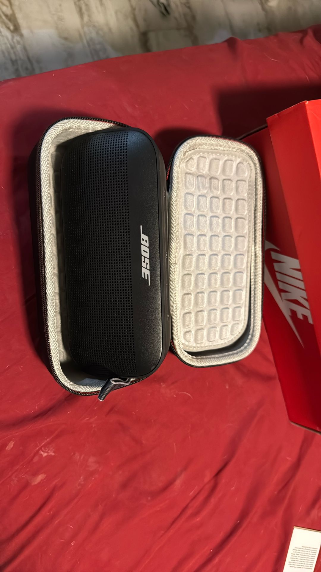 Bose Bluetooth Speaker With Case