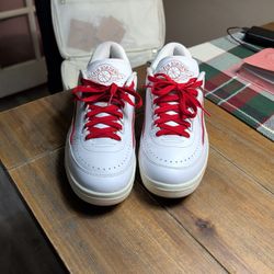 Jordan 2 UNC To Chicago 9.5M 11/W DS