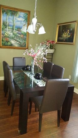 Updated Listing - Contemporary Glass-Top Dining Table w/ White River Stones