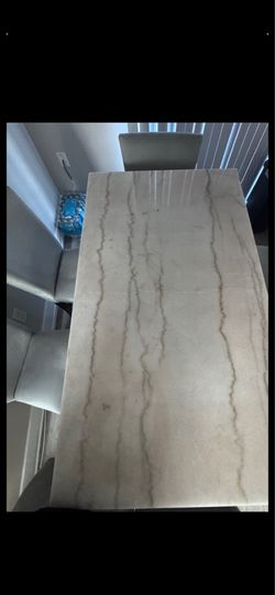 Kitchen marble table