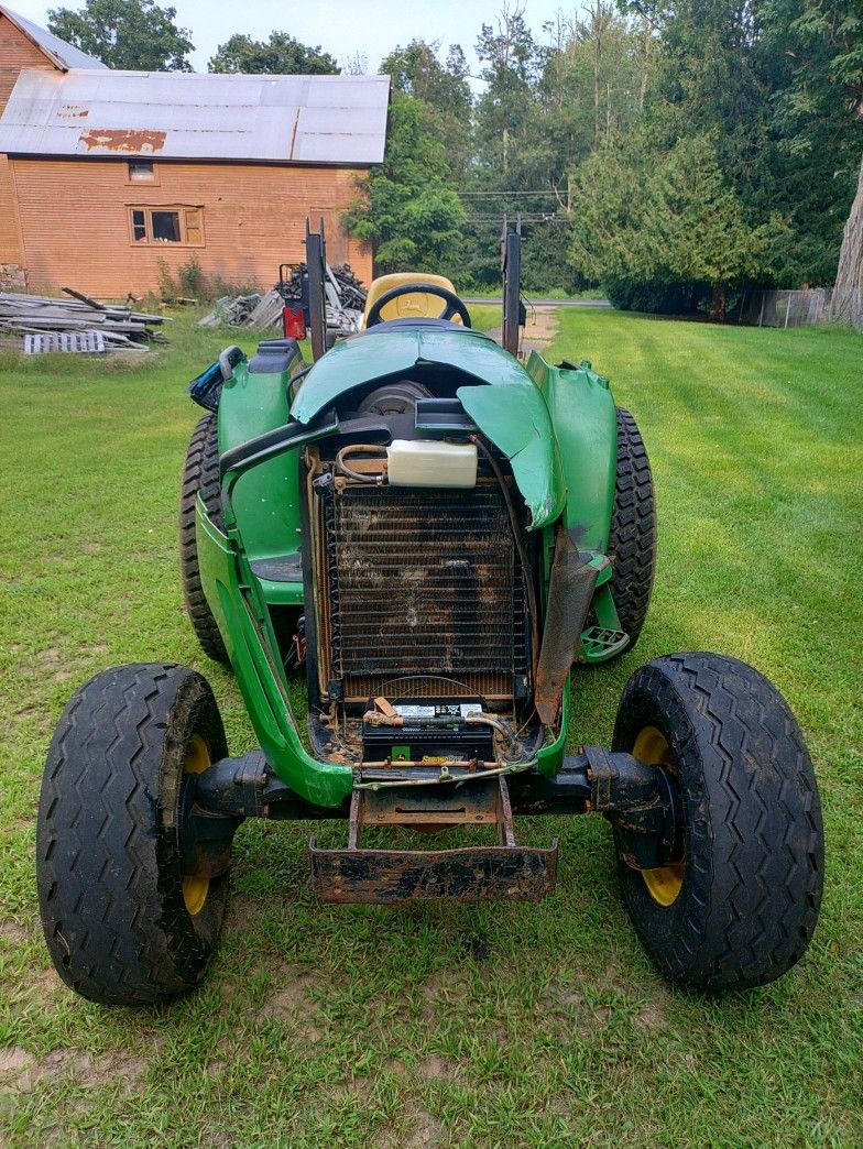 2009 JOHN DEERE 4320 4X4 HYDROSTATIC (Automatic)
