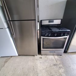 Stove  AND FRIDGE GREAT CONDITION FRIDGE 28 INC STOVE 30 INC 5 BURNER BROIL STAINLESS WARRANTY  READY TO DELIVER,,6 MONTH WARRANTY,,$999 BOTH ITEM