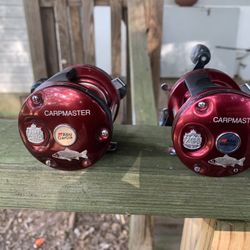 2 Burgundy Tccm 6500 Carp Masters 