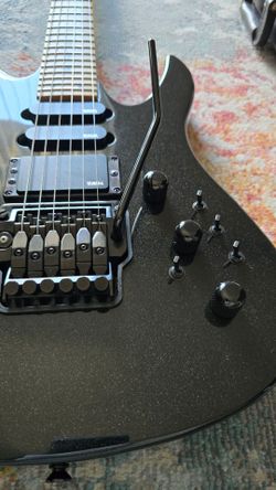 Vintage 1989 Yamaha RGX612MA with built in preamp "Super Strat" model.