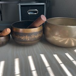 Singing Bowls