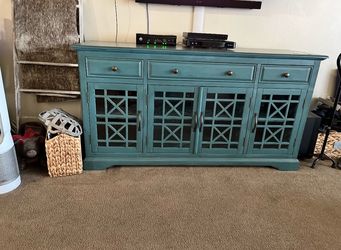 Credenza