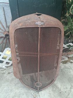 1936 CHEVY TRUCK GRILL!! 650$