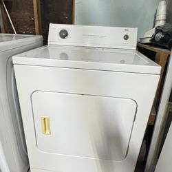 Roper Electric Dryer, Free Delivery 🚚 And Installation , 3 Months Of Warranty 3 Or 4 Prongs