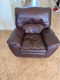 Leather recliner