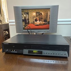 Samsung Dvd-v9700 Vcr Only. Dvd Not Working 