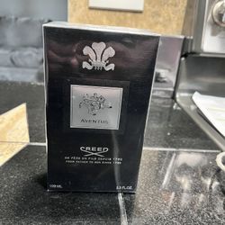 Creed Aventus 