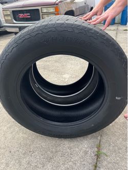 Used 275/60R20