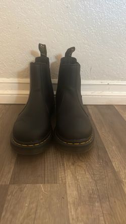 Doc Martins boots size 8