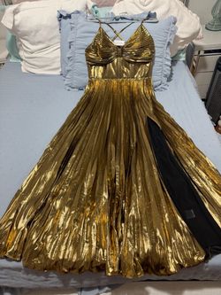 Banana Republic Raggiera Pleated Maxi Dress size 12 or large Gilded Gold Metallic Glam , new whit tags