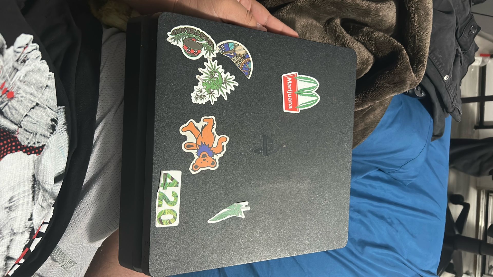 PS4