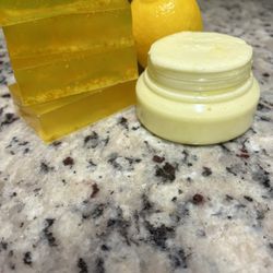 Homemade Lemon Soap & Body Scrub