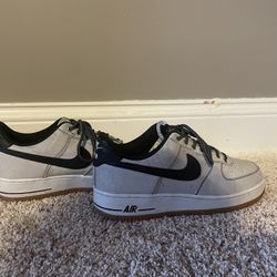 Size 10 Airfoce 1s 