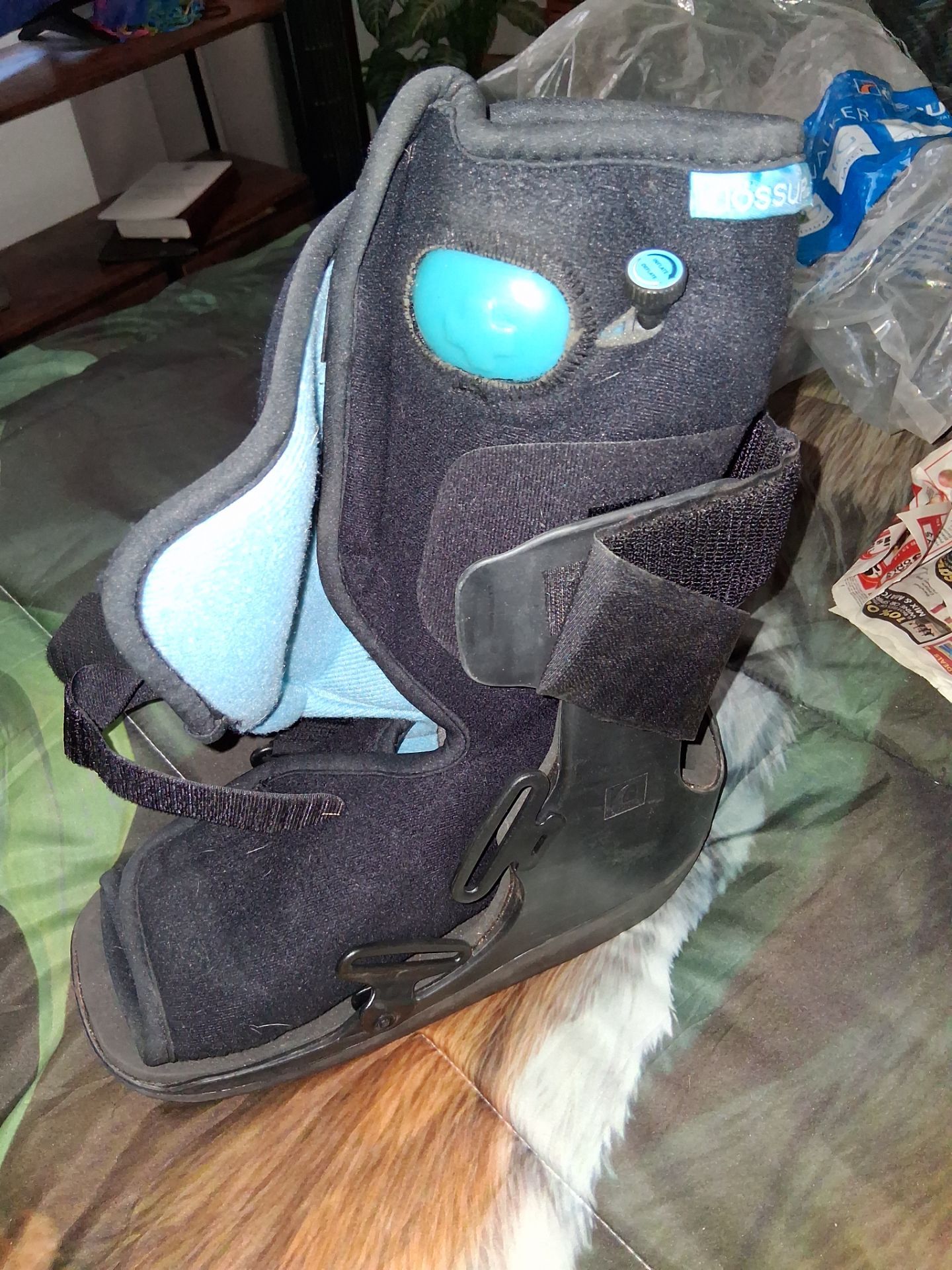 Air walk surgical boot