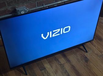 Smart TV flat screen with remote 40 inch