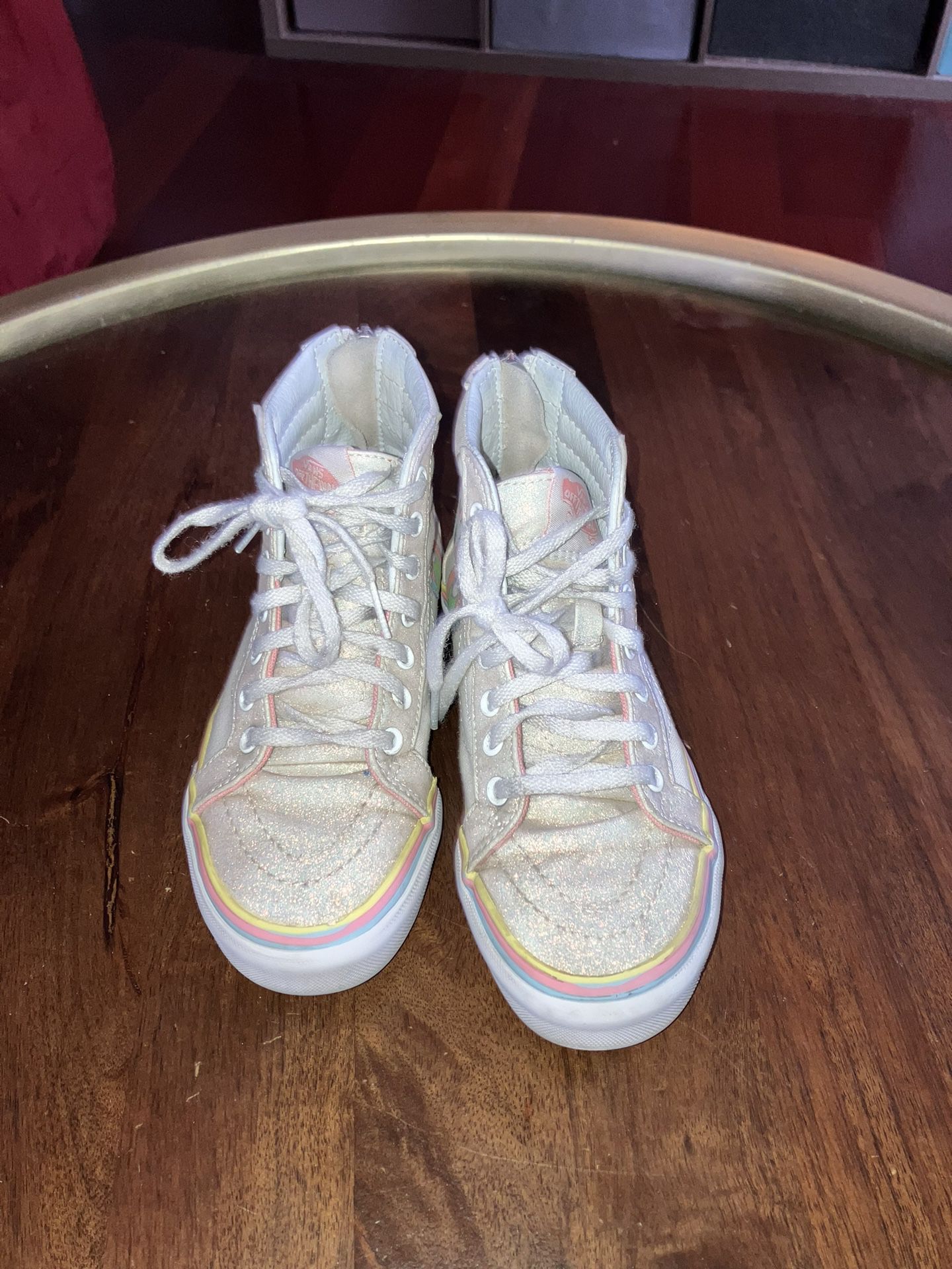Vans Kids 721278 White Sk8 Hi Unicorn Lace Up Skate for in Minneapolis, MN - OfferUp