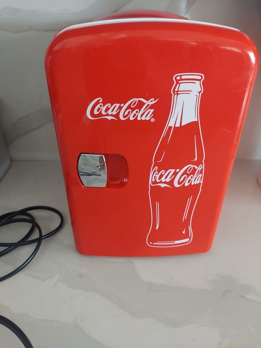 Coca-Cola Mini Fridge