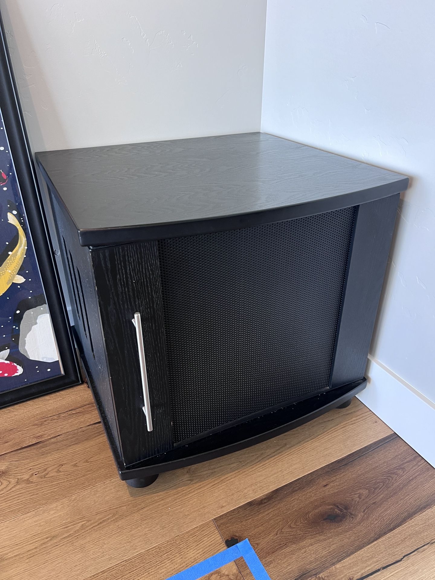 Media Cabinet console