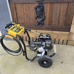 Dewalt 3600psi Gas Pressure Washer 