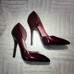 Reduced!  Burgundy Heels - NIB
