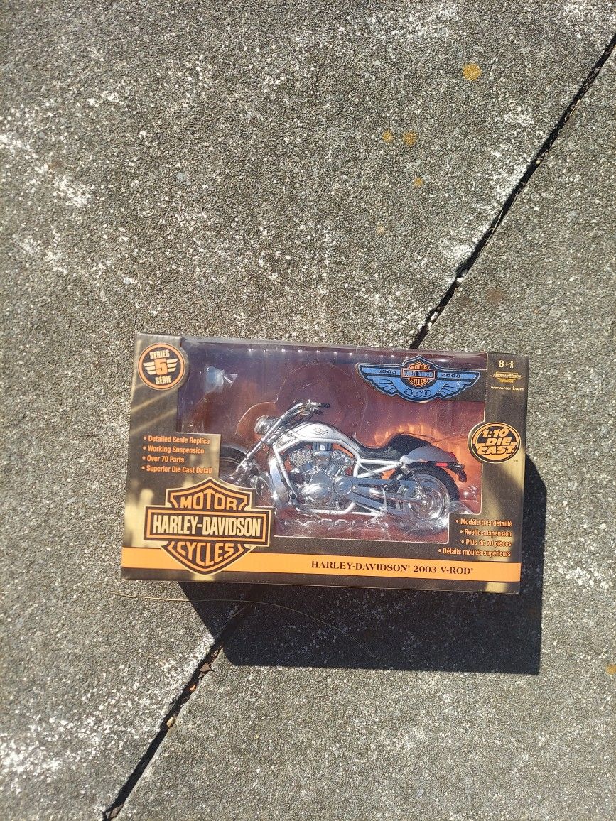 Harley Davidson 100th Anniversary 2003 V Rod Ertl