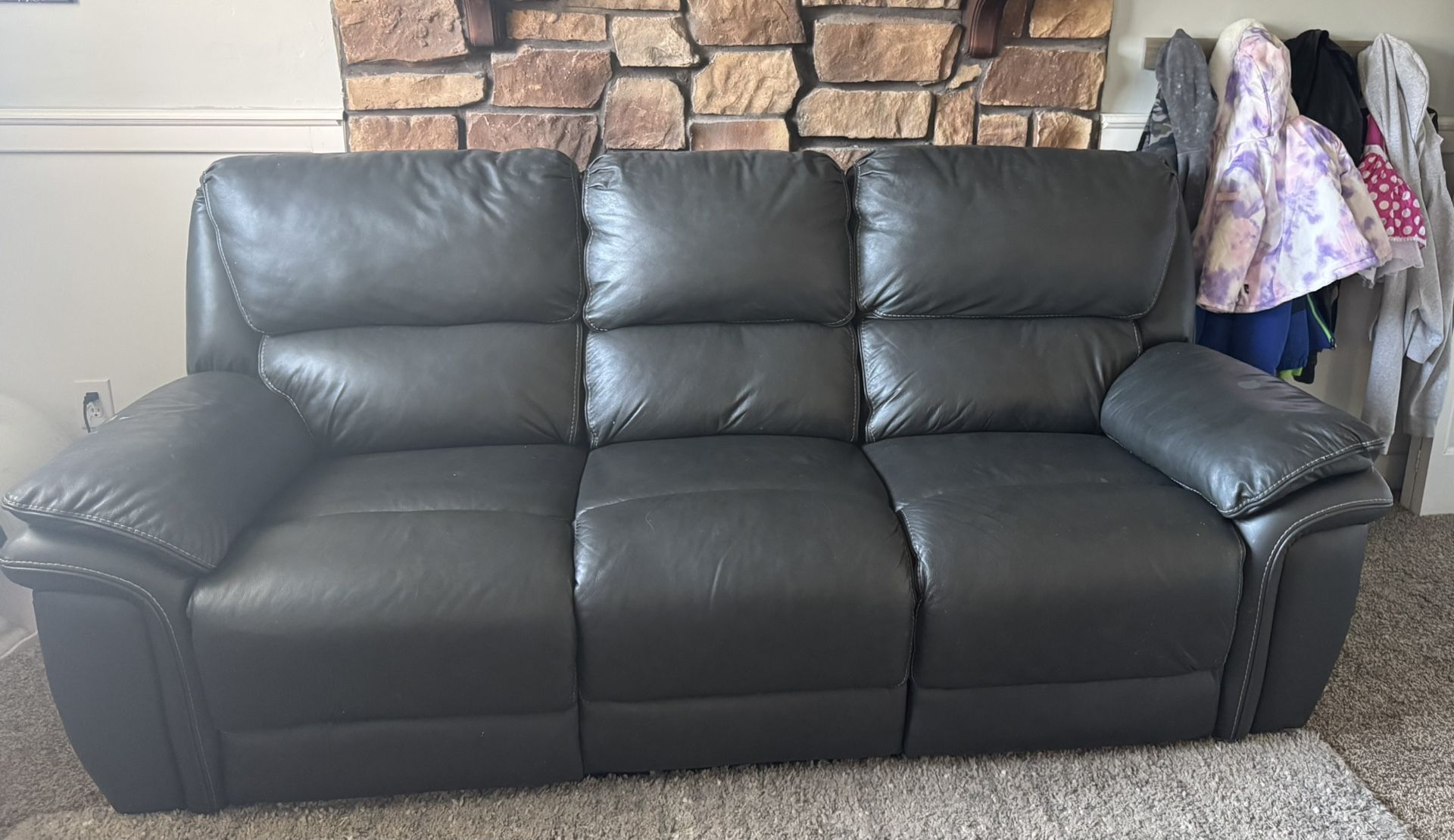 Couch Recliners 