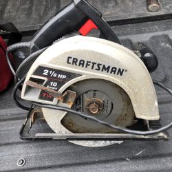 Craftsman circular Saw, 2 1/8 HP, 10 AMPS, 7 1/4 “ double insulated saw