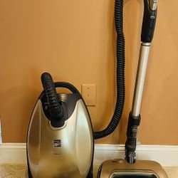 Kenmore Elite 700 Series Canister, Vacuum Cleaner