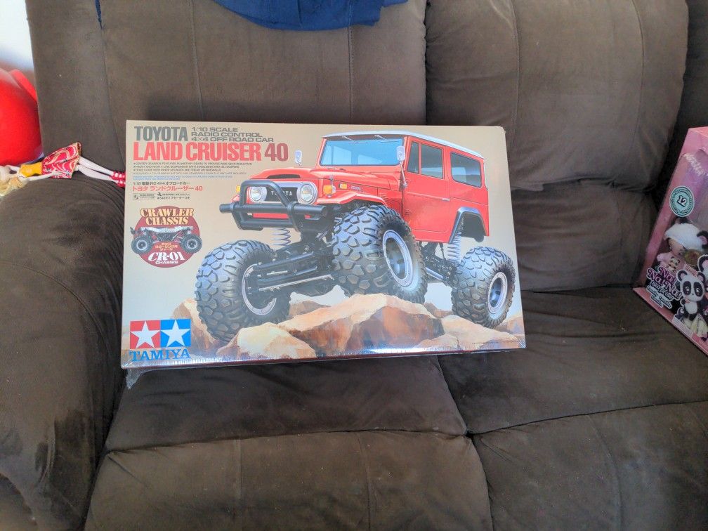 Toyota land Cruiser Radio Control Car