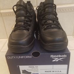 Men's Size 8 Industrial Waterproof  Work Boots Brand New!