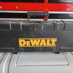 Dewalt Electric Saw Zaw