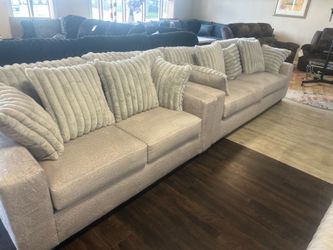 NEW SOFA AND LOVESEAT