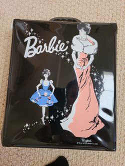 BARBIE carry case, vintage