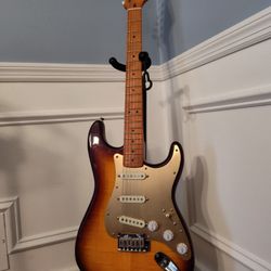 Squier stratocaster 40th anniversary 50s classic vibe mint