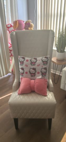 White living room set