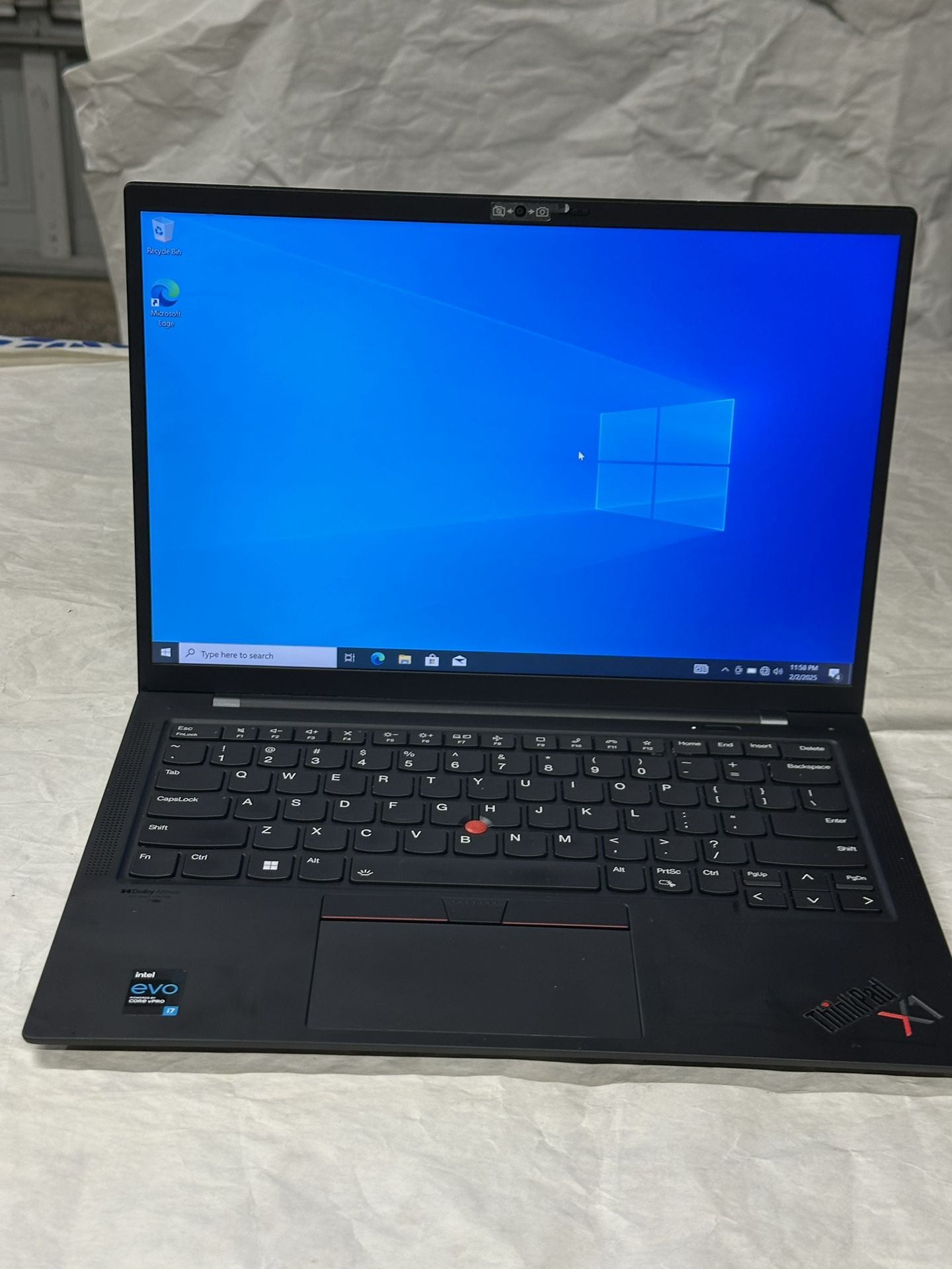 Laptop Lenovo X1 Carbon I1th Generation i7 Like New 