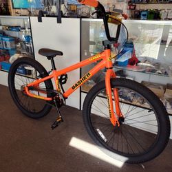 NEW 2025 SE BASHER 24 OUTRAGEOUS ORANGE SINGLE SPEED FREESTYLE WHEELIE RIPPER BIG BMX YOUTH KIDS BOYS GIRLS BIKE