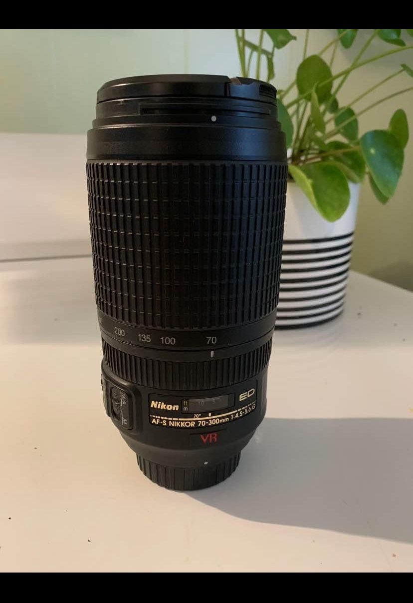 Nikon 70-300mm Lens